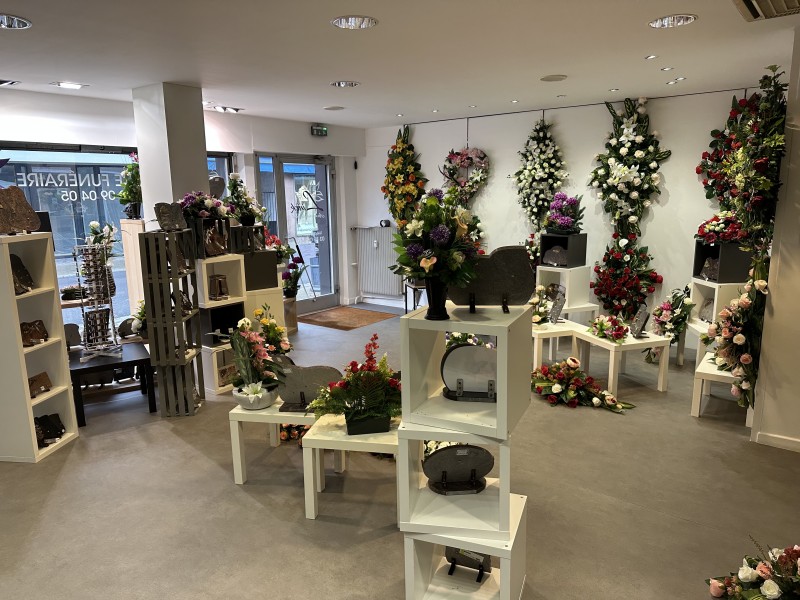 Plaques funéraires, vases, urnes et marbrerie pour un dernier hommage personnalisé à Gumbrechtshoffen pres de gundershoffen