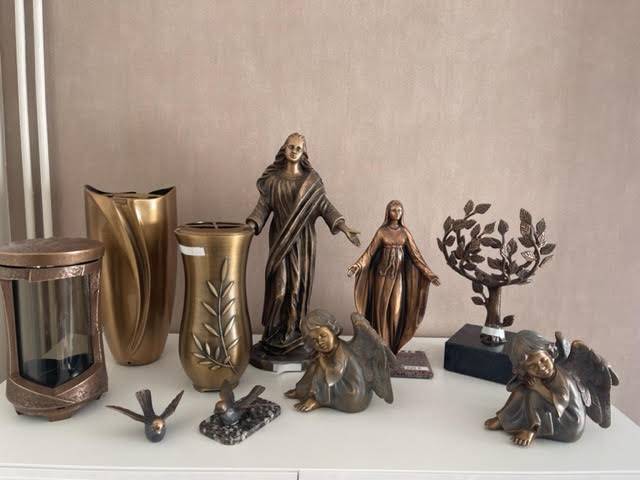 ornement bronze pour monument funéraire à Niederbronn-les-bains